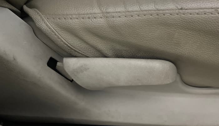 2020 Maruti Celerio ZXI, Petrol, Manual, 50,549 km, Driver Side Adjustment Panel