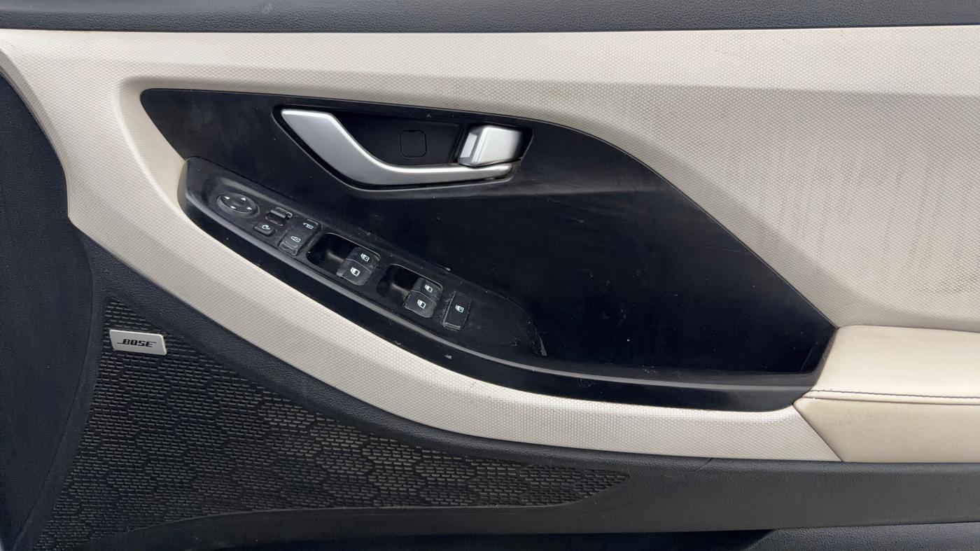 2020 Hyundai Creta SX (O) IVT 1.5 PETROL, Petrol, Automatic, 87,002 km, Driver Side Door Panels Control
