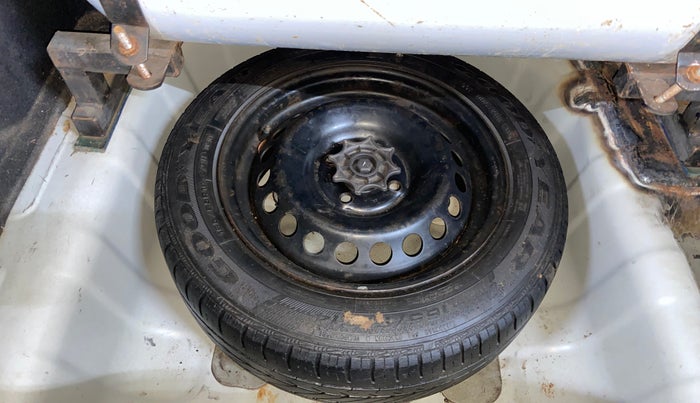 2015 Hyundai Xcent BASE 1.2, CNG, Manual, 72,734 km, Spare Tyre