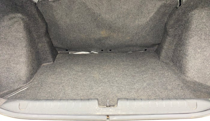 2023 Honda Amaze 1.2L I-VTEC S, Petrol, Manual, 28,443 km, Boot Inside