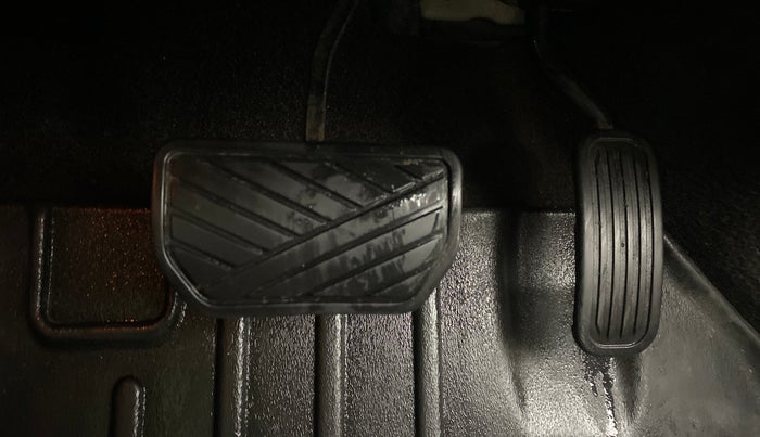 2023 Maruti Grand Vitara ALPHA PLUS HYBRID ECVT, Hybrid, Automatic, 90,677 km, Pedals