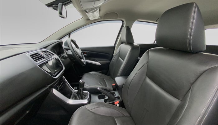 2020 Maruti S Cross ALPHA 1.5, Petrol, Manual, 29,648 km, Right Side Front Door Cabin