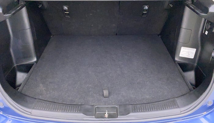 2020 Maruti S Cross ALPHA 1.5, Petrol, Manual, 29,648 km, Boot Inside