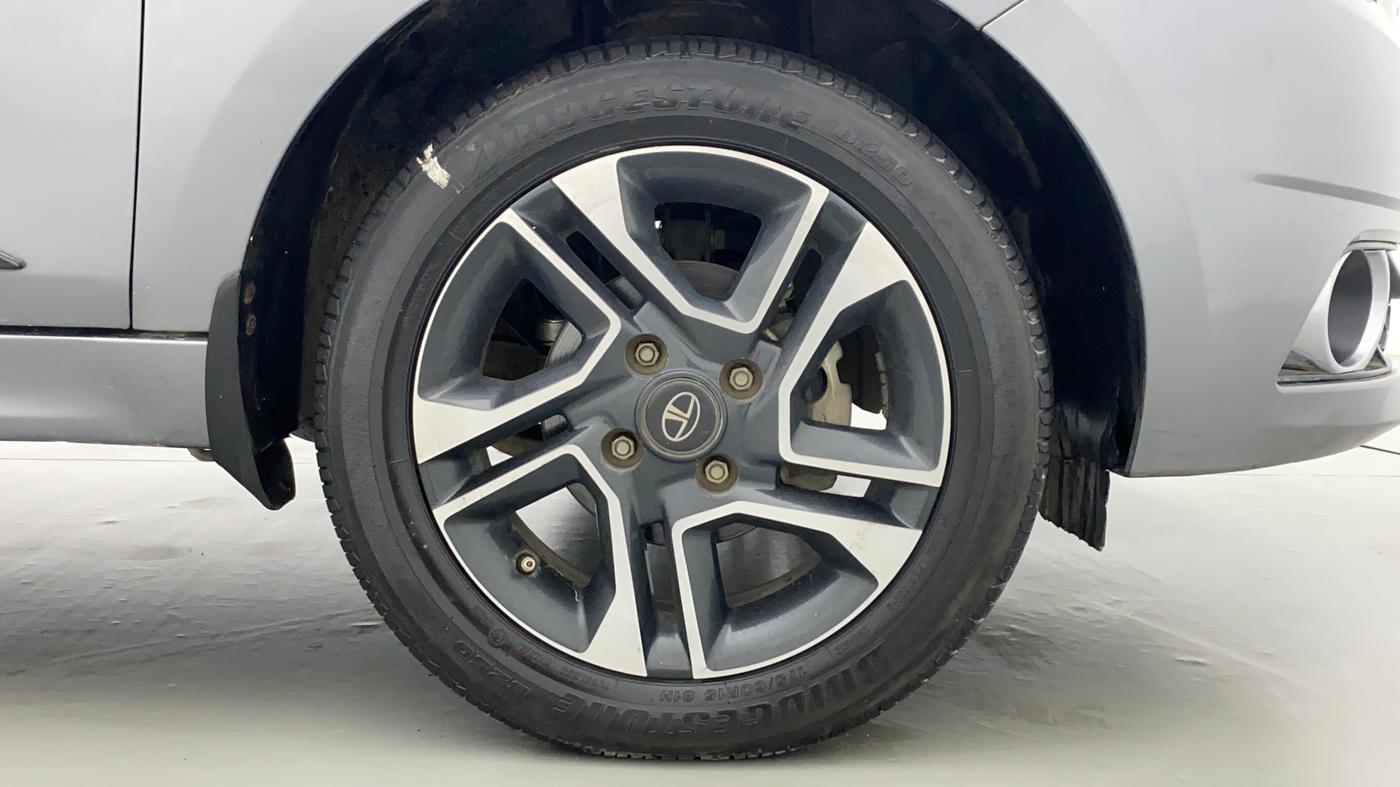 2019 Tata Tiago XZ+ 1.2 Revotron, Petrol, Manual, 40,382 km, Right Front Wheel
