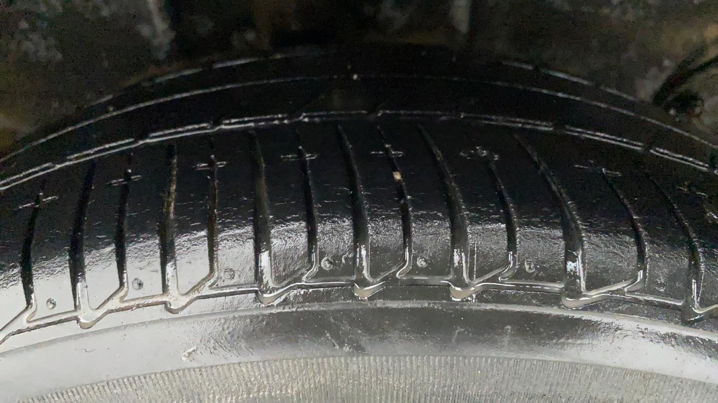 2019 Tata Tiago XZ+ 1.2 Revotron, Petrol, Manual, 40,382 km, Right Rear Tyre Tread