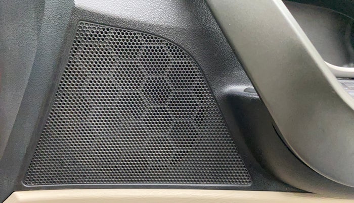 2016 Mahindra XUV500 W6 AT, Diesel, Automatic, 65,569 km, Speaker