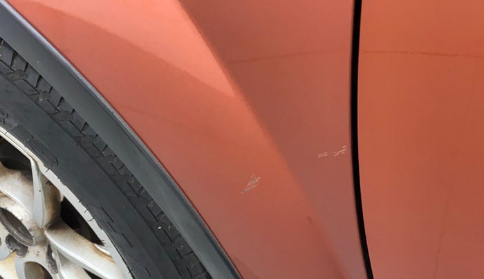 2016 Mahindra XUV500 W6 AT, Diesel, Automatic, 65,569 km, Left fender - Minor scratches