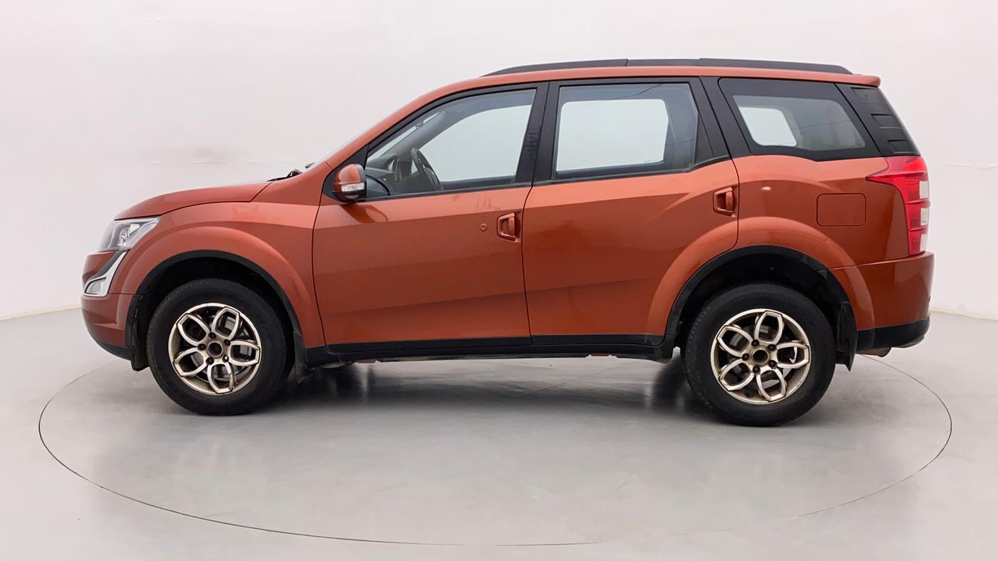 2016 Mahindra XUV500 W6 AT, Diesel, Automatic, 65,569 km, Left Side