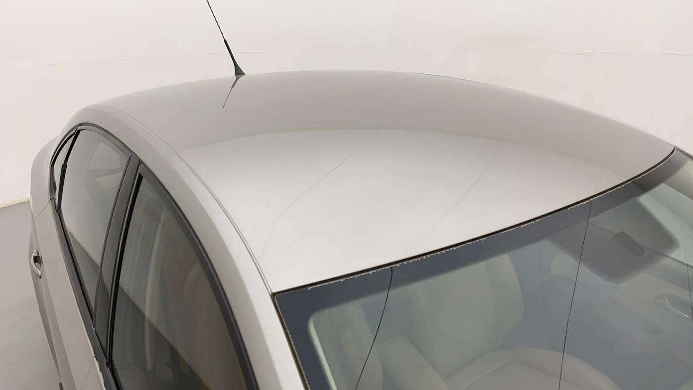 2013 Skoda Rapid AMBITION 1.6 TDI CR MT PLUS, Diesel, Manual, 1,13,554 km, Roof