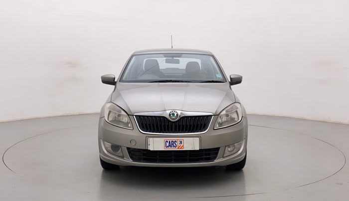 2013 Skoda Rapid AMBITION 1.6 TDI CR MT PLUS, Diesel, Manual, 1,13,554 km, Front