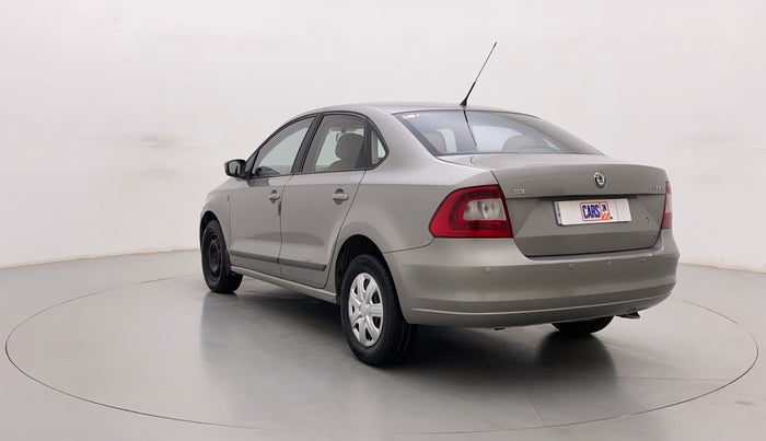 2013 Skoda Rapid AMBITION 1.6 TDI CR MT PLUS, Diesel, Manual, 1,13,554 km, Left Back Diagonal