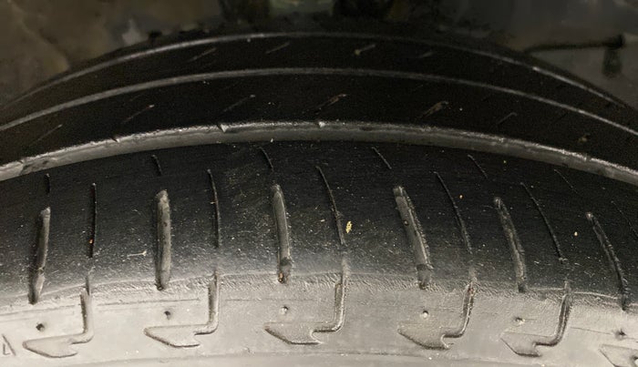 2020 Honda City ZX MT PETROL, Petrol, Manual, 21,339 km, Right Front Tyre Tread