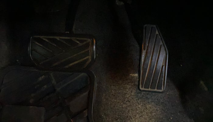 2024 Toyota Urban Cruiser Taisor V 1.0 Petrol AT, Petrol, Automatic, 10,865 km, Pedals