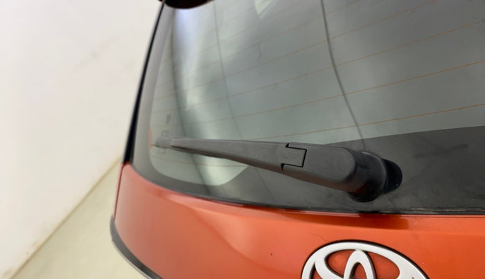 2024 Toyota Urban Cruiser Taisor V 1.0 Petrol AT, Petrol, Automatic, 10,865 km, Rear Wiper