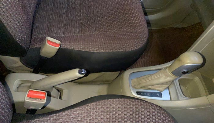 2016 Maruti Ertiga VXI AT, Petrol, Automatic, 68,424 km, Gear Lever