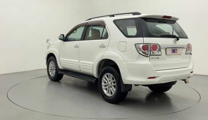 2013 Toyota Fortuner 3.0 MT 4X2, Diesel, Manual, 1,00,509 km, Left Back Diagonal