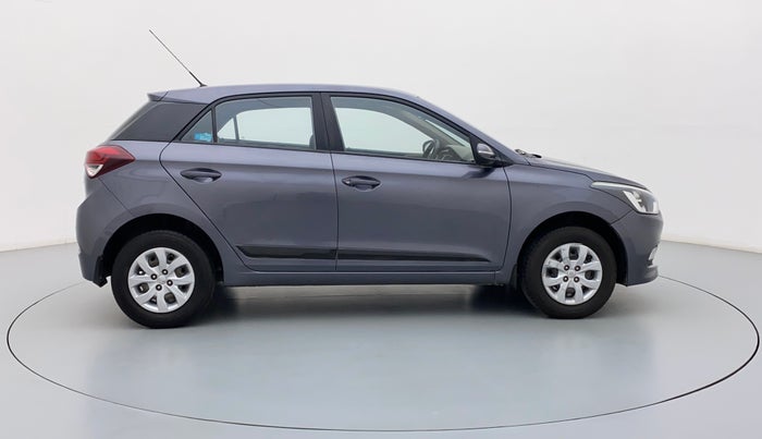 2017 Hyundai Elite i20 SPORTZ 1.2, Petrol, Manual, 58,213 km, Right Side View