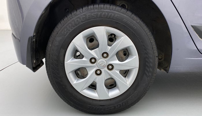 2017 Hyundai Elite i20 SPORTZ 1.2, Petrol, Manual, 58,213 km, Right Rear Wheel