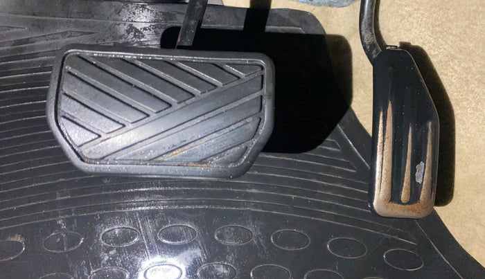 2012 Maruti A Star VXI (ABS) AT, Petrol, Automatic, 49,688 km, Pedals