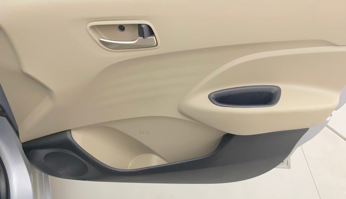 2020 Hyundai NEW SANTRO SPORTZ AMT, Petrol, Automatic, 31,851 km, Driver Side Door Panels Control