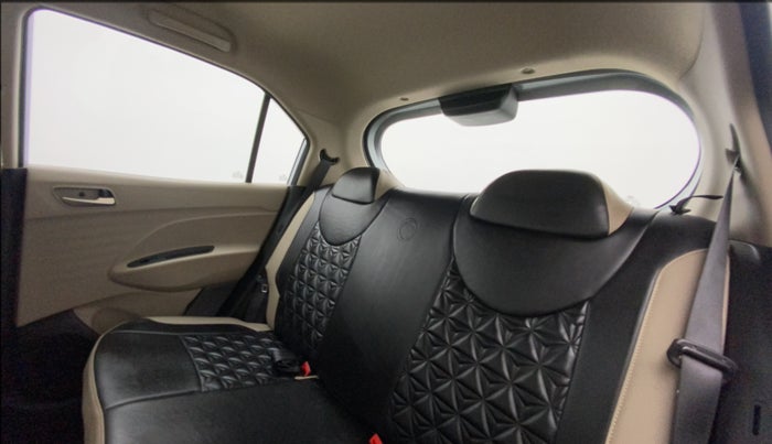 2020 Hyundai NEW SANTRO SPORTZ AMT, Petrol, Automatic, 31,851 km, Right Side Rear Door Cabin