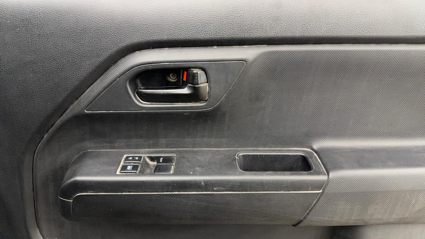 2020 Maruti New Wagon-R LXI 1.0, Petrol, Manual, 27,229 km, Driver Side Door Panels Control