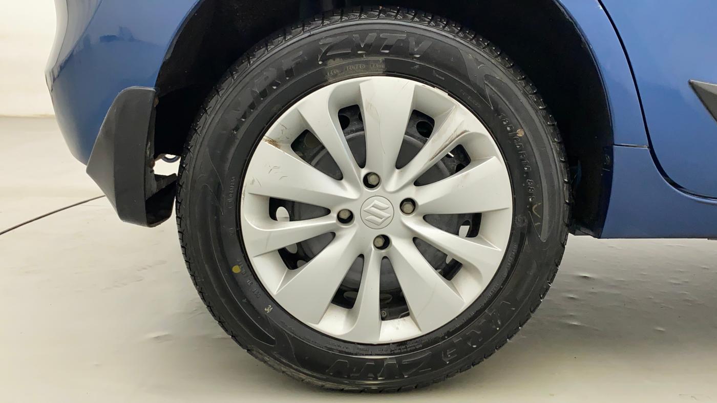 2017 Maruti Baleno DELTA PETROL 1.2, Petrol, Manual, 29,716 km, Right Rear Wheel