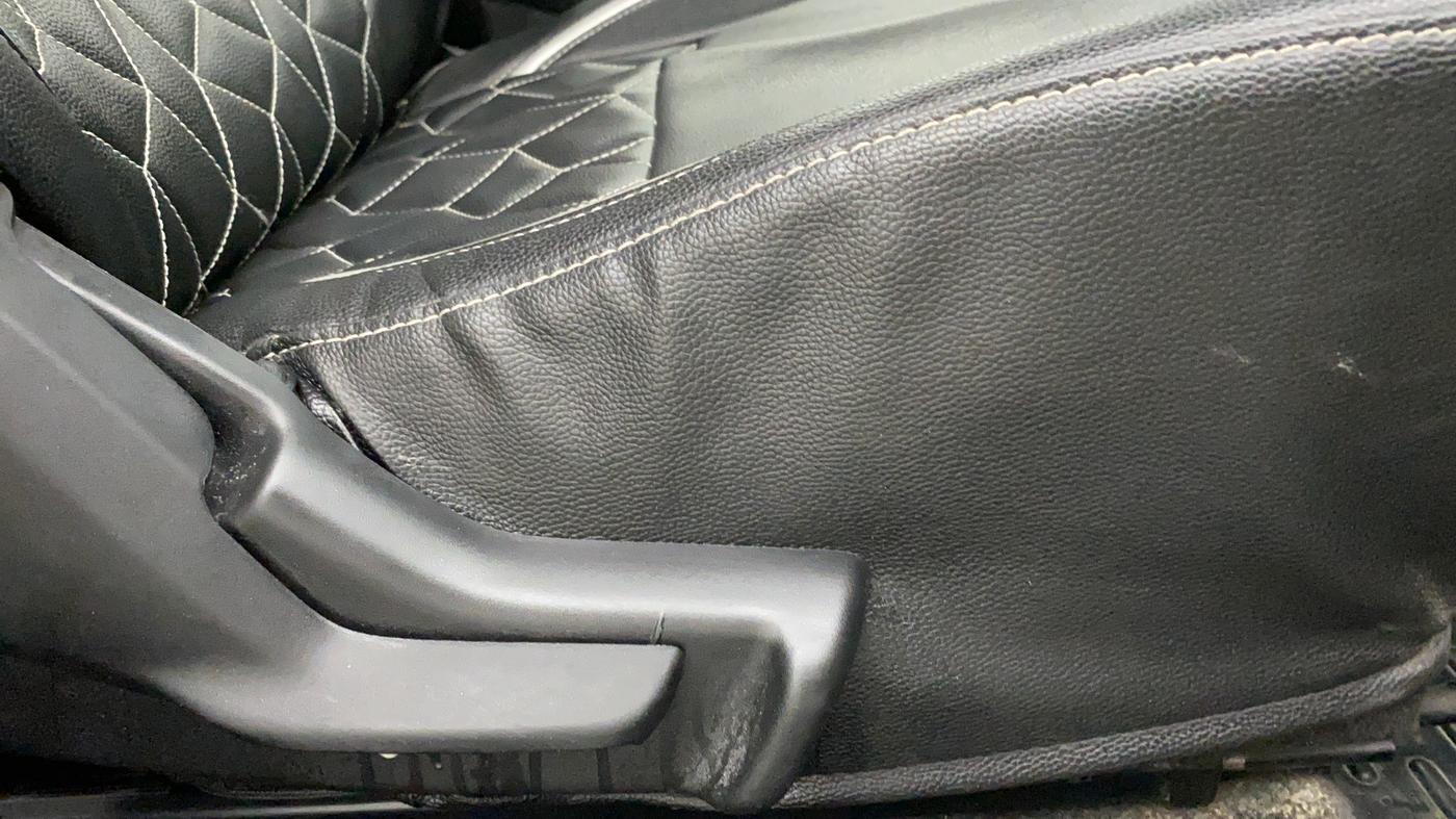 2017 Maruti Baleno DELTA PETROL 1.2, Petrol, Manual, 29,716 km, Driver Side Adjustment Panel