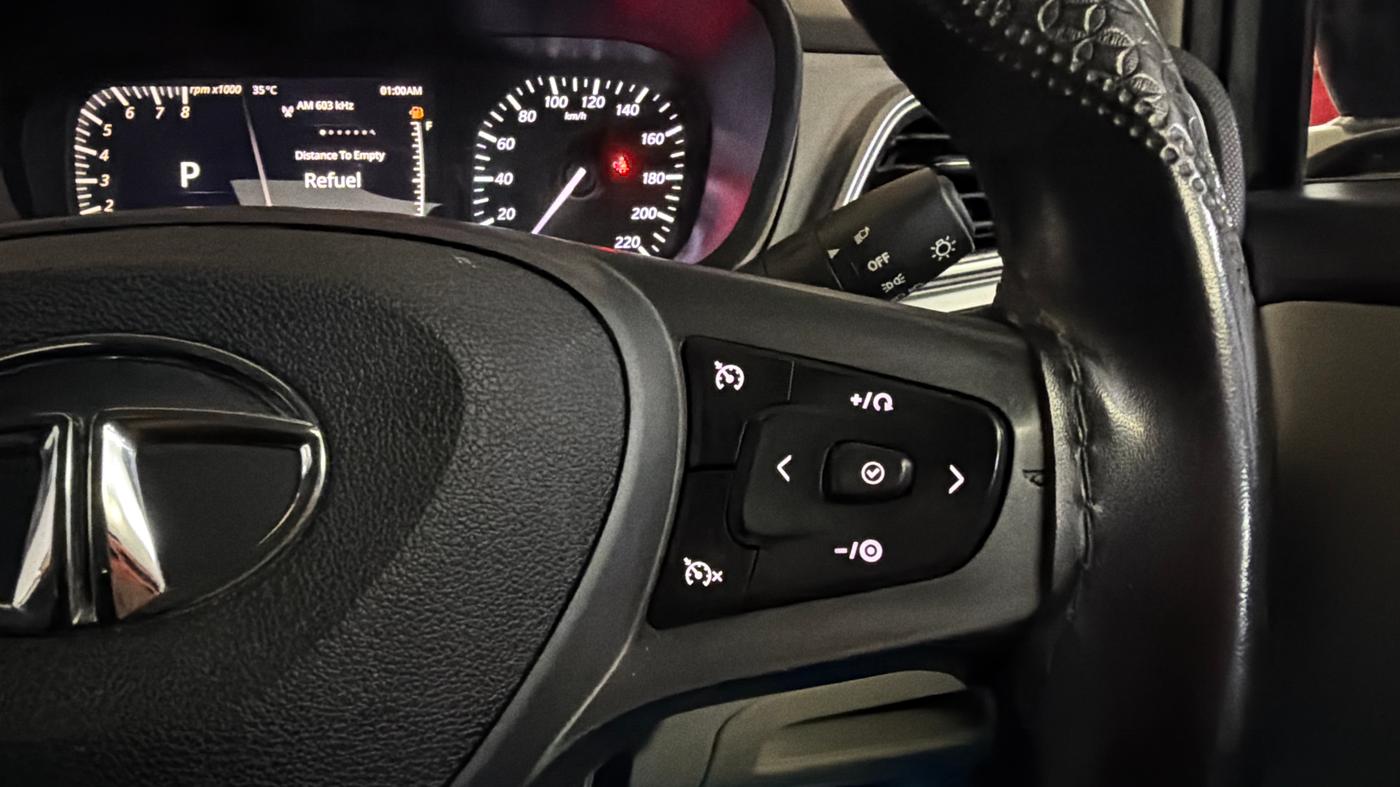 2023 Tata ALTROZ XZA + SUNROOF, Petrol, Automatic, 25,655 km, Adaptive Cruise Control