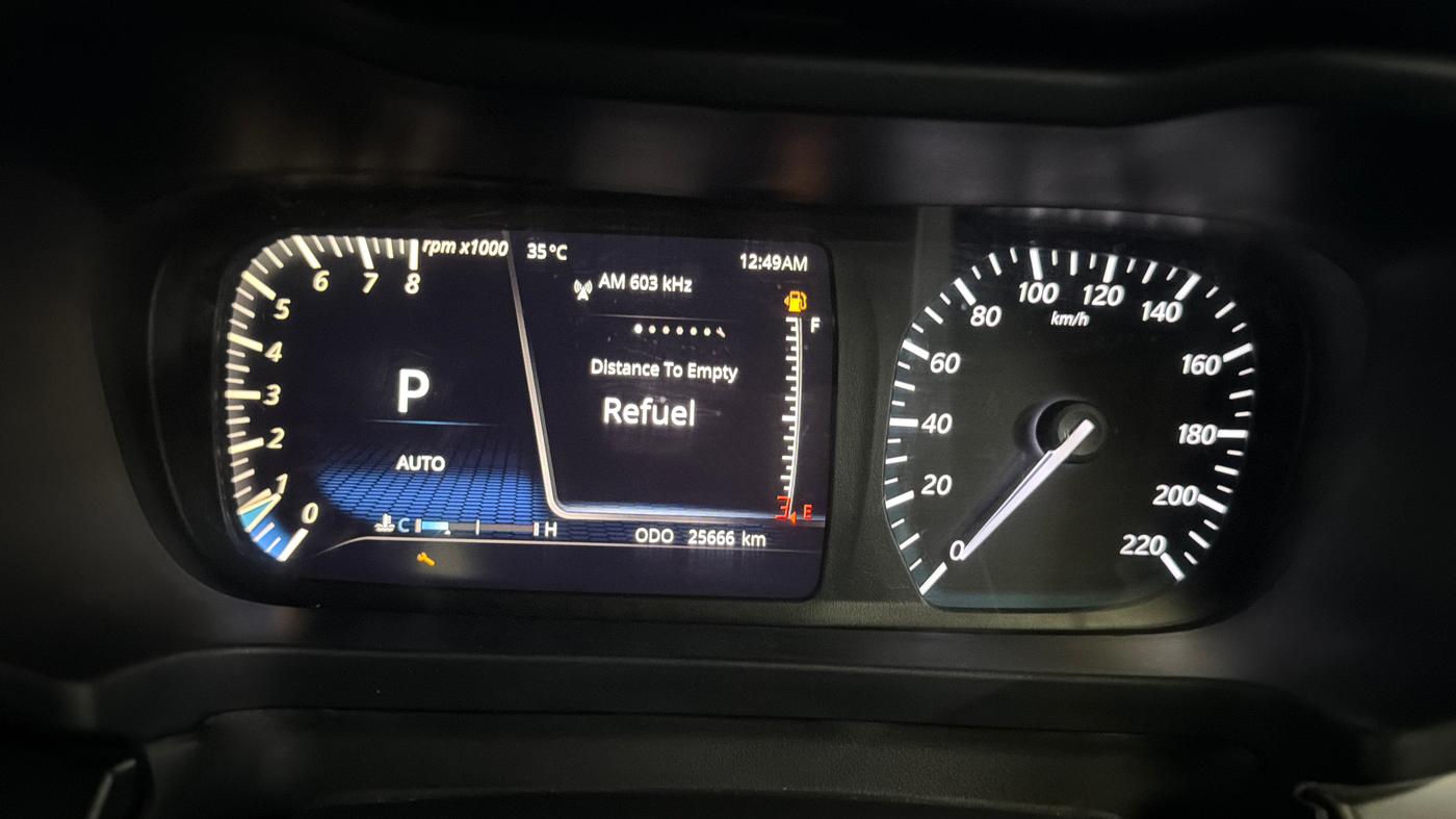 2023 Tata ALTROZ XZA + SUNROOF, Petrol, Automatic, 25,655 km, Odometer Image