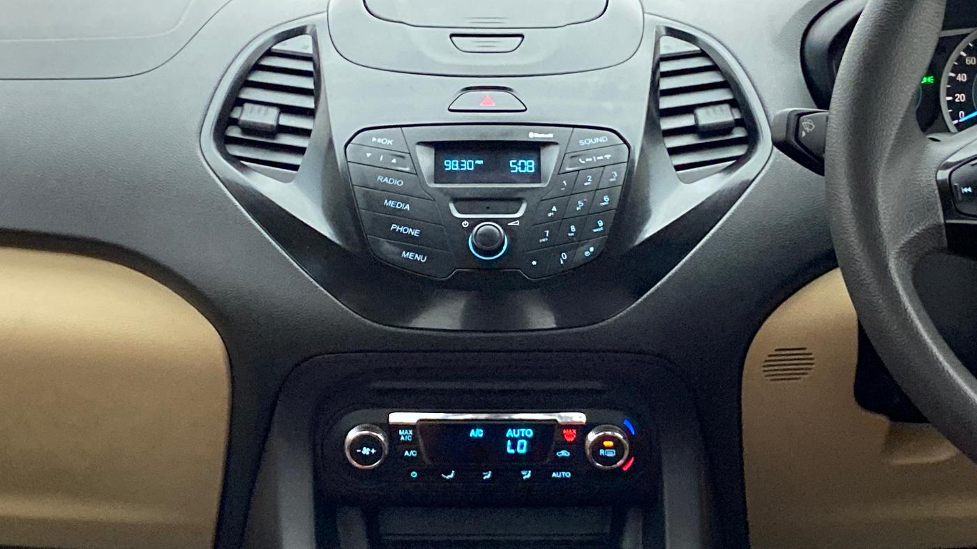 2018 Ford Figo Aspire 1.2 TITANIUM PETROL, Petrol, Manual, 14,692 km, Air Conditioner