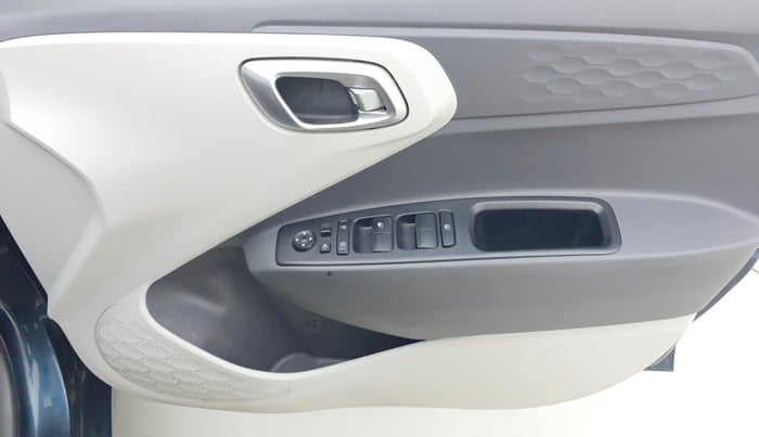 2022 Hyundai GRAND I10 NIOS ASTA AMT 1.2 KAPPA VTVT, Petrol, Automatic, 19,892 km, Driver Side Door Panels Control