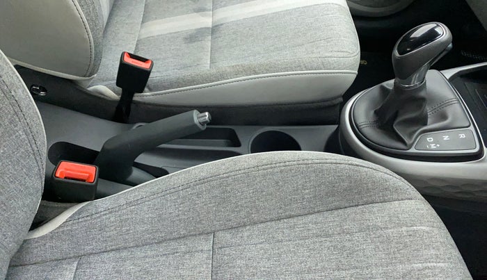 2022 Hyundai GRAND I10 NIOS ASTA AMT 1.2 KAPPA VTVT, Petrol, Automatic, 19,892 km, Gear Lever