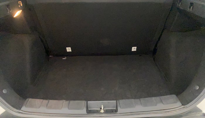 2020 Tata NEXON XM SUNROOF PETROL, Petrol, Manual, 27,627 km, Boot Inside