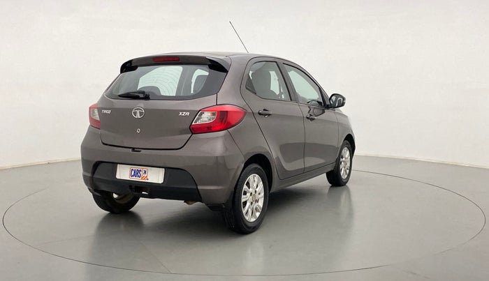2018 Tata Tiago XZA 1.2 REVOTRON, Petrol, Automatic, 99,192 km, Right Back Diagonal