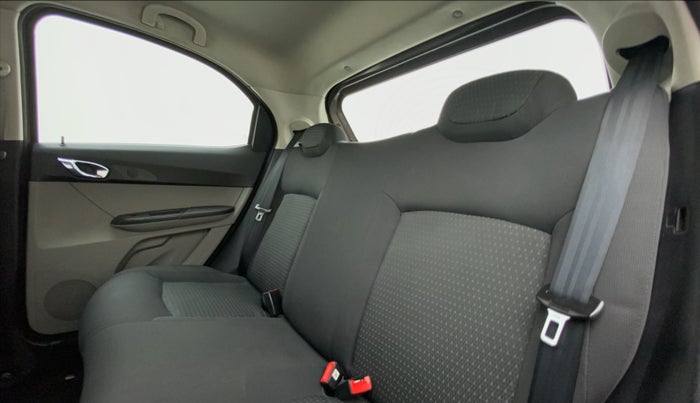 2018 Tata Tiago XZA 1.2 REVOTRON, Petrol, Automatic, 99,192 km, Right Side Rear Door Cabin