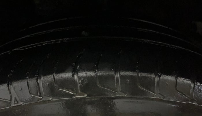 2019 Hyundai VENUE SX PLUS 1.0 TURBO DCT, Petrol, Automatic, 97,024 km, Left Front Tyre Tread