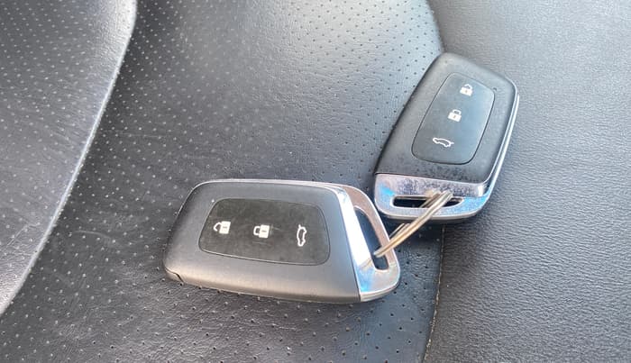 2020 MG HECTOR SHARP HYBRID 1.5 PETROL, Petrol, Manual, 23,895 km, Key Close Up
