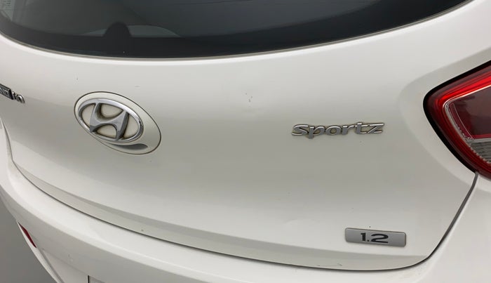 2016 Hyundai Grand i10 SPORTZ 1.2 KAPPA VTVT, Petrol, Manual, 62,168 km, Dicky (Boot door) - Minor scratches