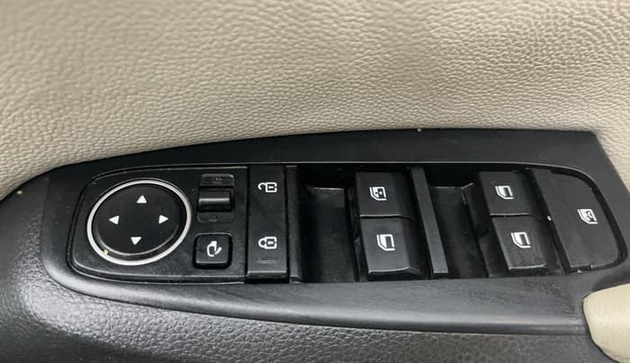 2021 KIA SELTOS HTX 1.5 PETROL, Petrol, Manual, 86,829 km, Driver Side Door Panels Control