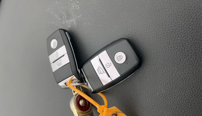2021 KIA SELTOS HTX 1.5 PETROL, Petrol, Manual, 86,829 km, Key Close Up