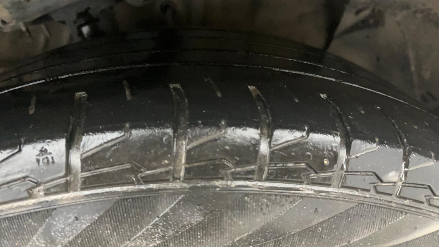 2021 KIA SELTOS HTX 1.5 PETROL, Petrol, Manual, 86,829 km, Right Front Tyre Tread