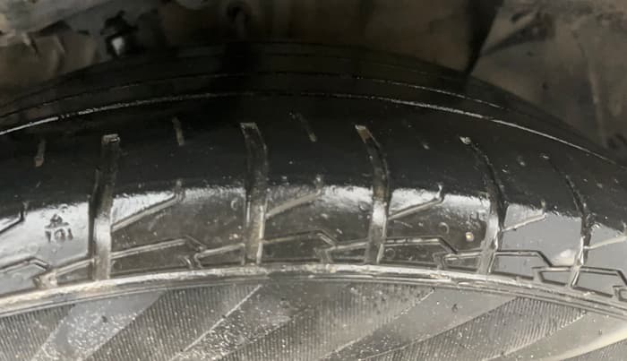 2021 KIA SELTOS HTX 1.5 PETROL, Petrol, Manual, 86,829 km, Right Front Tyre Tread
