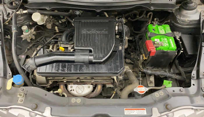 2013 Maruti Swift VXI, Petrol, Manual, 81,426 km, Open Bonet