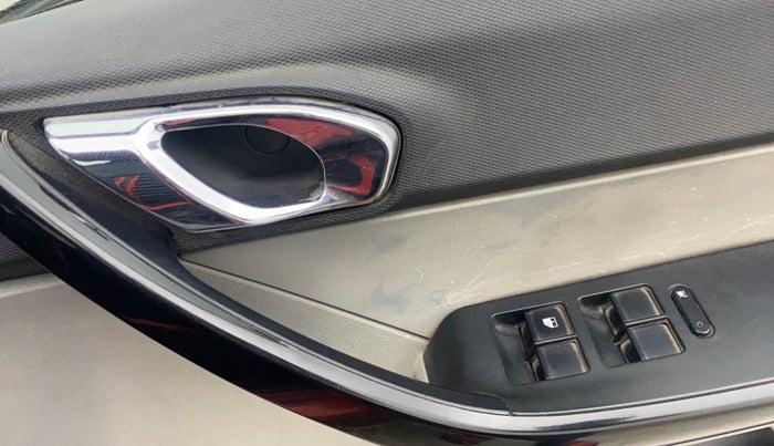 2020 Tata Tiago XZ PLUS PETROL, Petrol, Manual, 84,764 km, Driver Side Door Panels Control