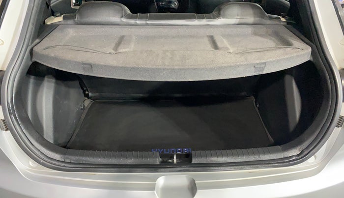 2016 Hyundai Elite i20 SPORTZ 1.2, Petrol, Manual, 35,991 km, Boot Inside