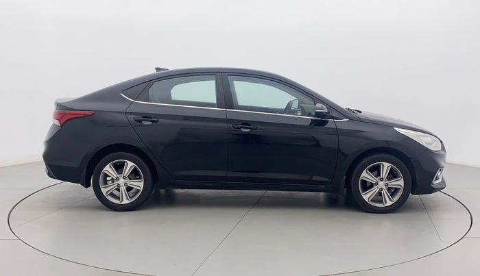 2018 Hyundai Verna 1.6 CRDI SX + AT, Diesel, Automatic, 91,464 km, Right Side View