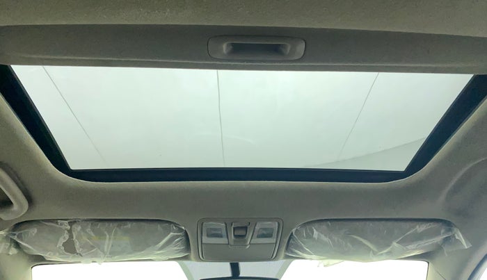 2018 Hyundai Verna 1.6 CRDI SX + AT, Diesel, Automatic, 91,464 km, Moonroof/ Sunroof
