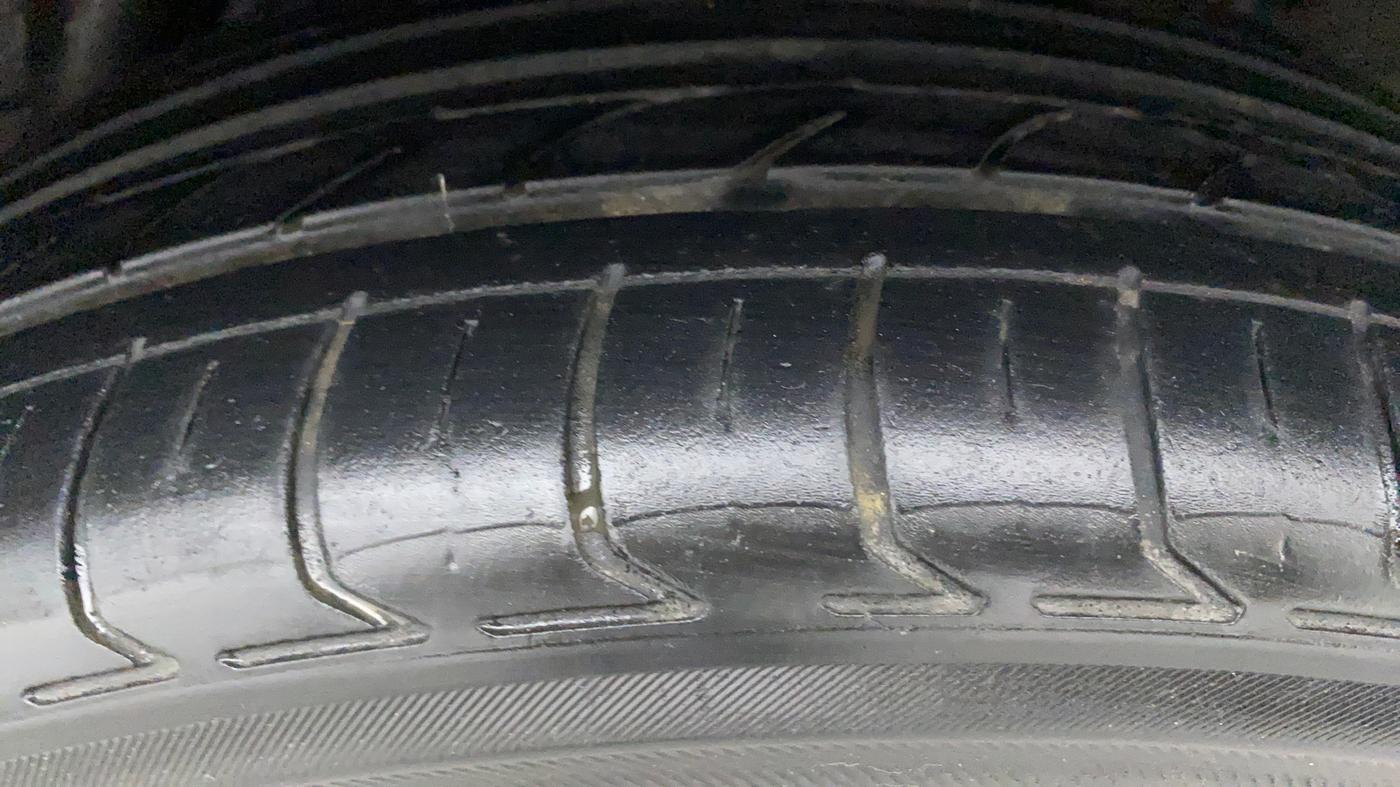 2018 Hyundai Verna 1.6 CRDI SX + AT, Diesel, Automatic, 91,464 km, Left Rear Tyre Tread