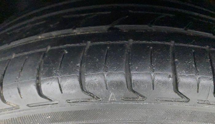 2018 Hyundai Verna 1.6 CRDI SX + AT, Diesel, Automatic, 91,464 km, Left Front Tyre Tread